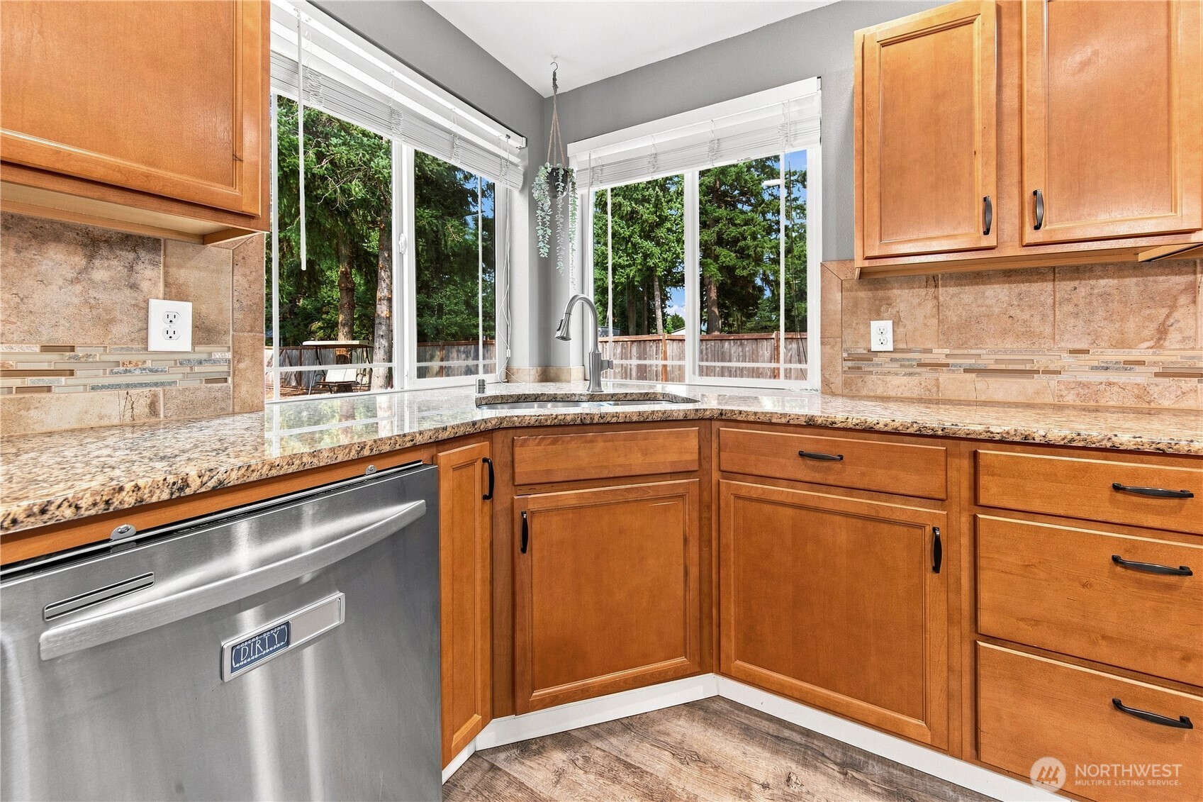 301 135th Place Property Photo 13