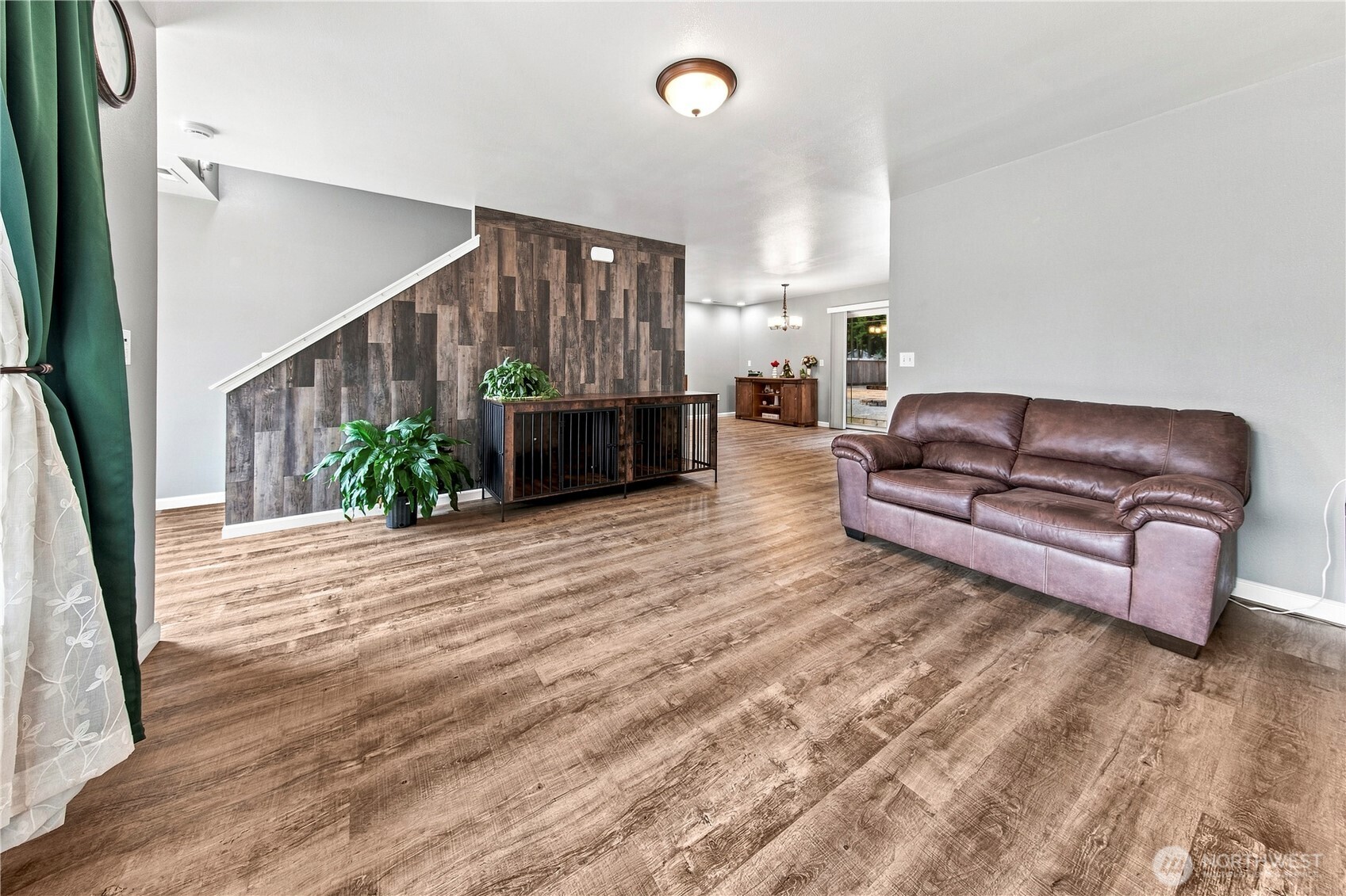 301 135th Place Property Photo 19