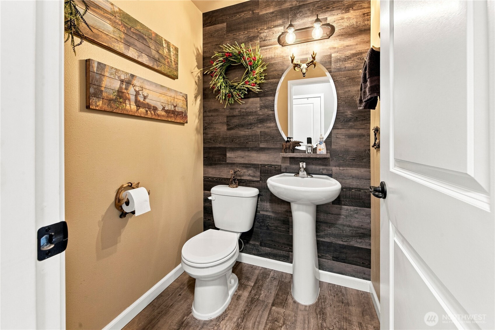 301 135th Place Property Photo 21