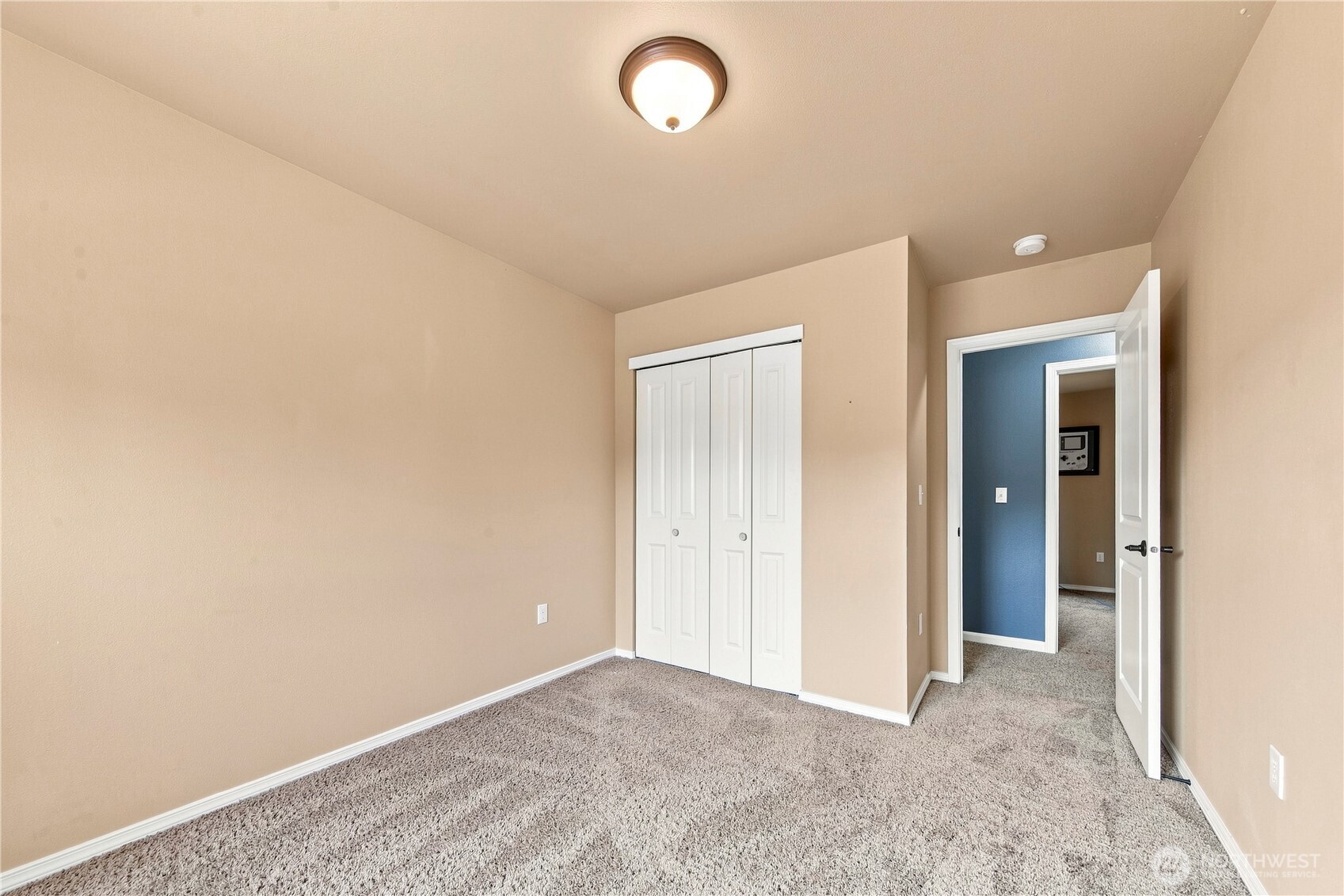 301 135th Place Property Photo 32