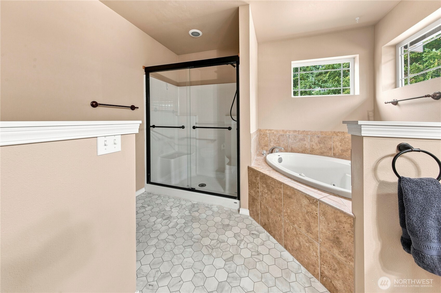 301 135th Place Property Photo 34