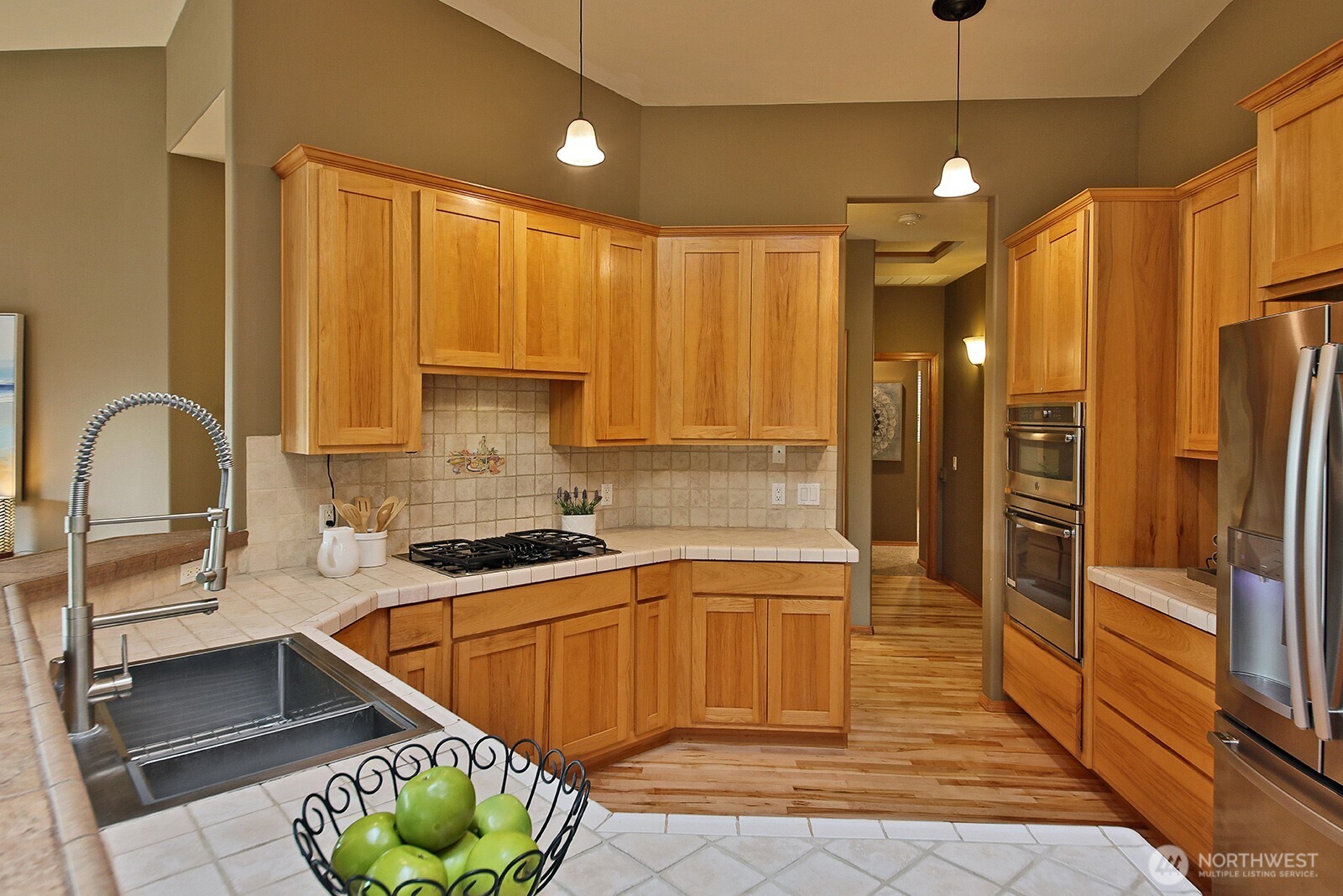 5674 Lenz Place Property Photo 12