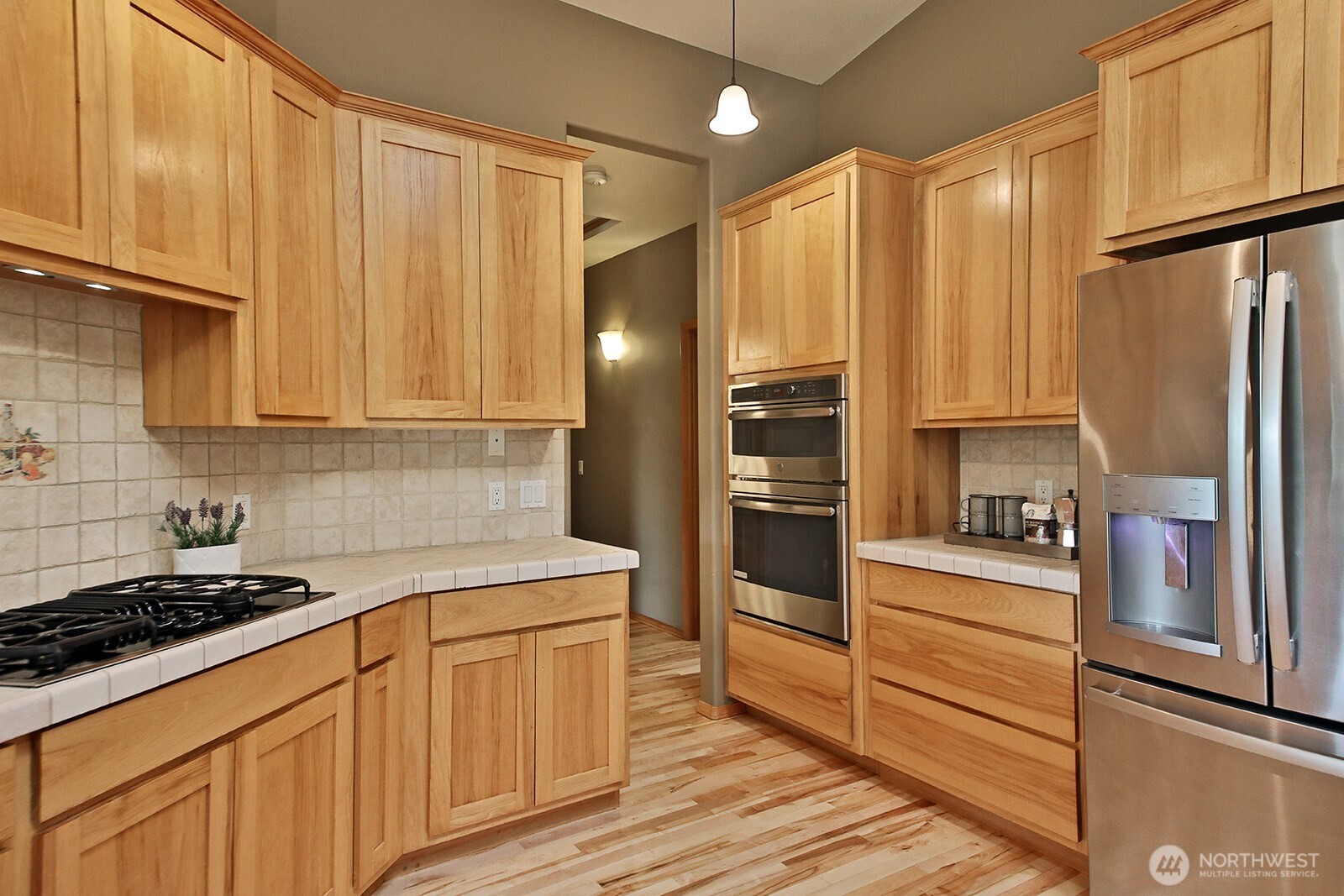 5674 Lenz Place Property Photo 13