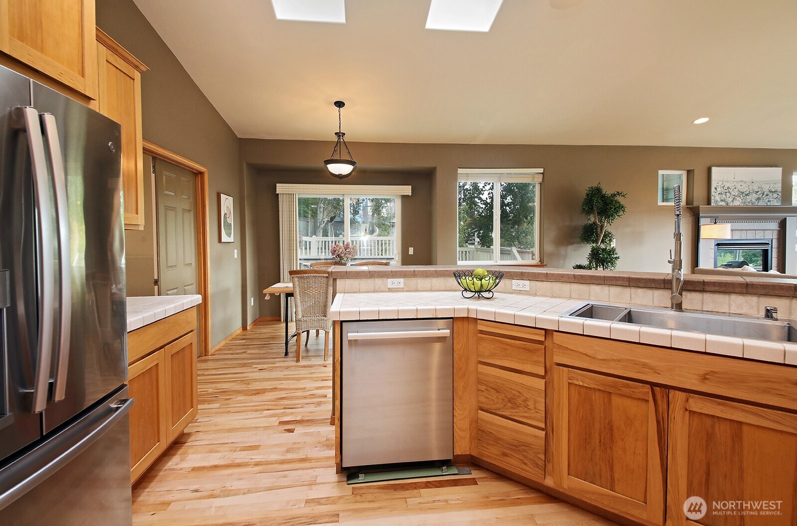 5674 Lenz Place Property Photo 15
