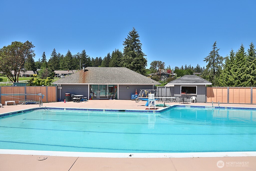 5674 Lenz Place Property Photo 40