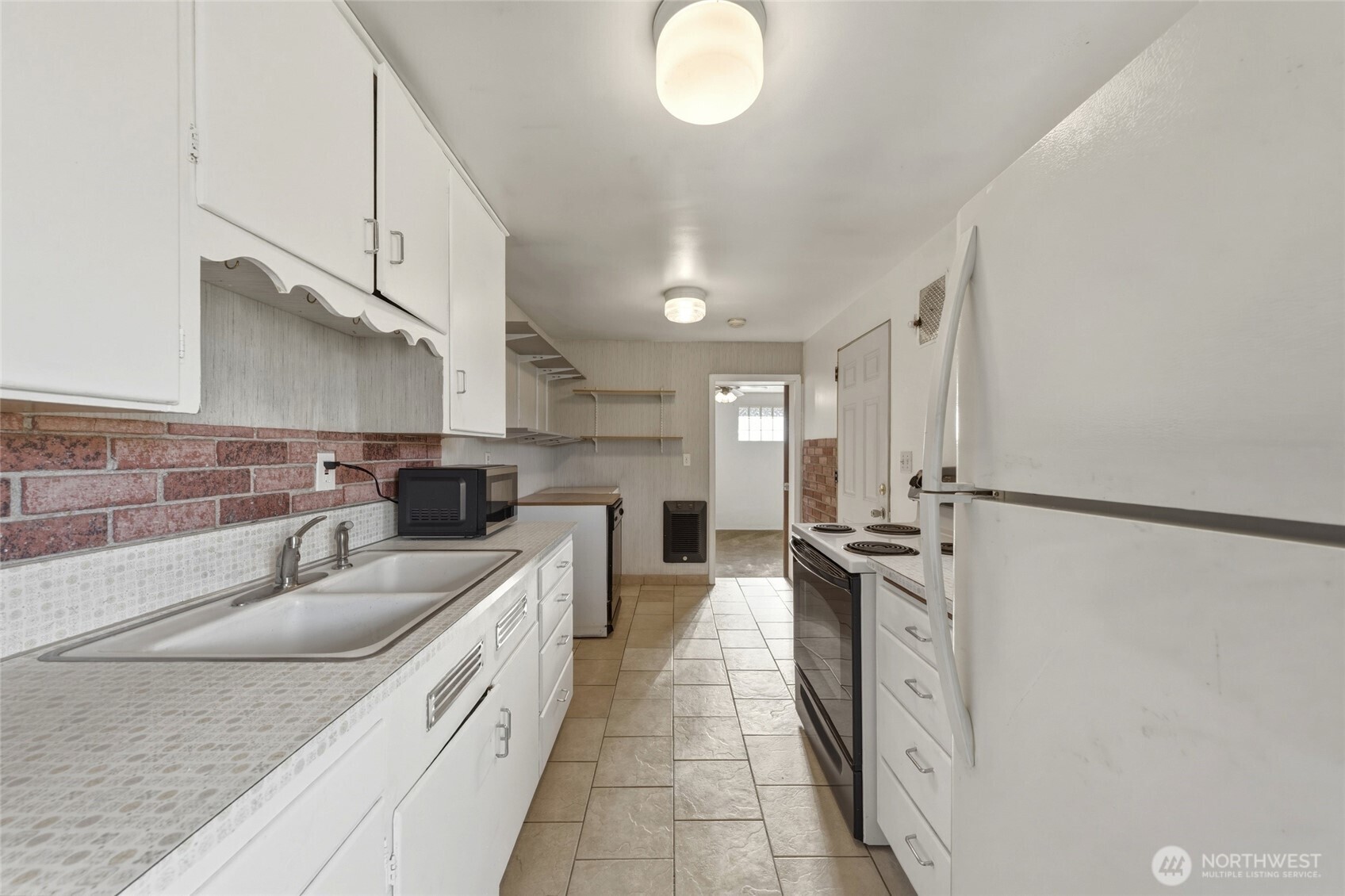 150 Yellowstone Street Property Photo 7