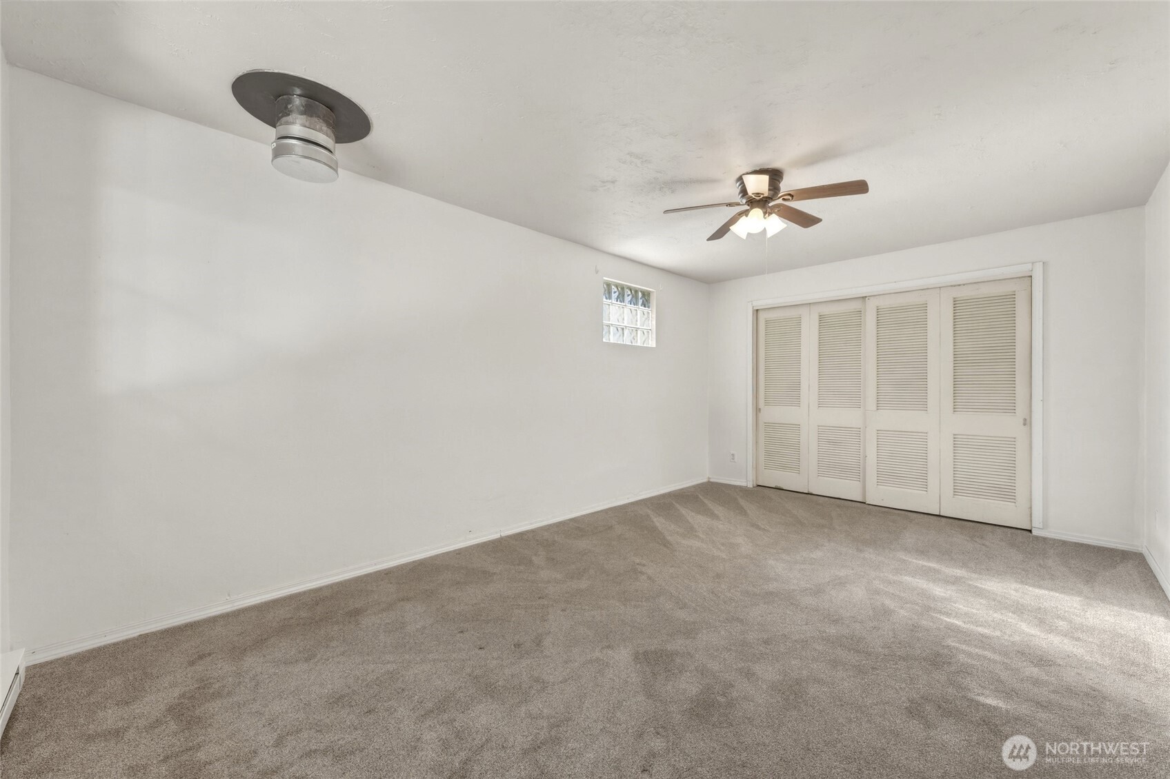 150 Yellowstone Street Property Photo 11