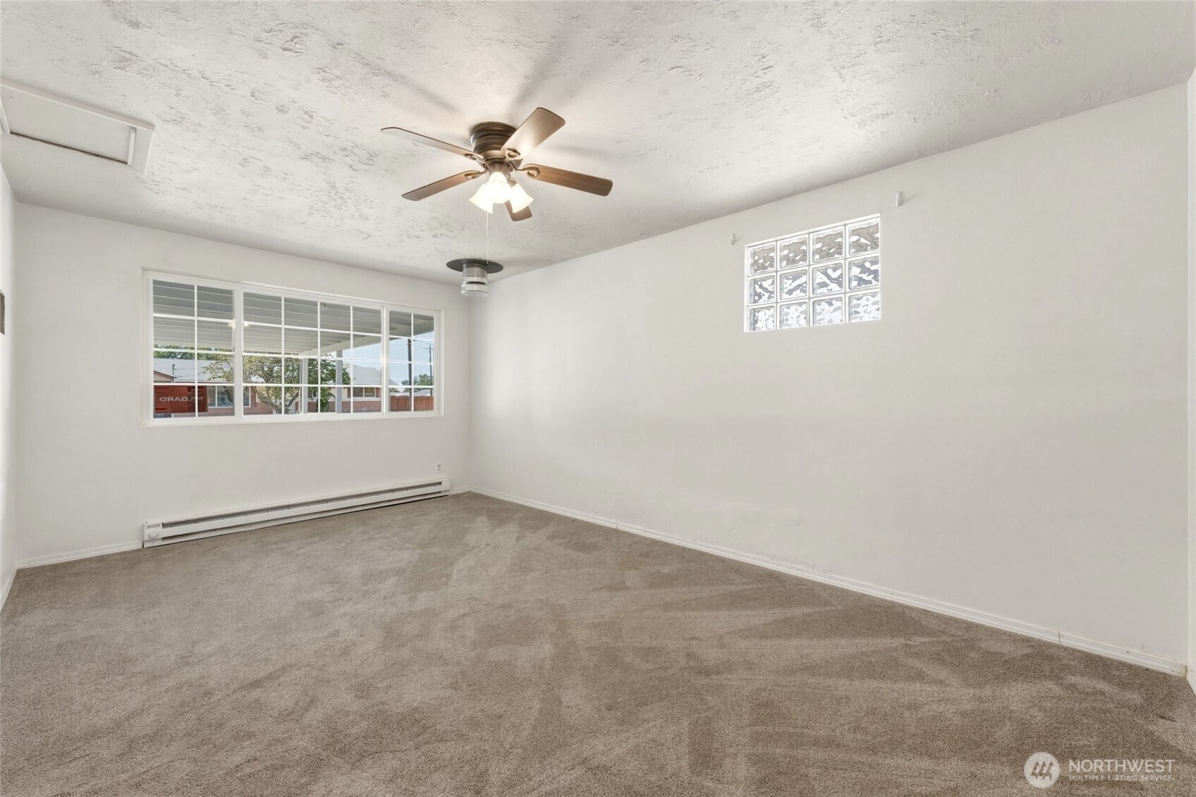 150 Yellowstone Street Property Photo 12