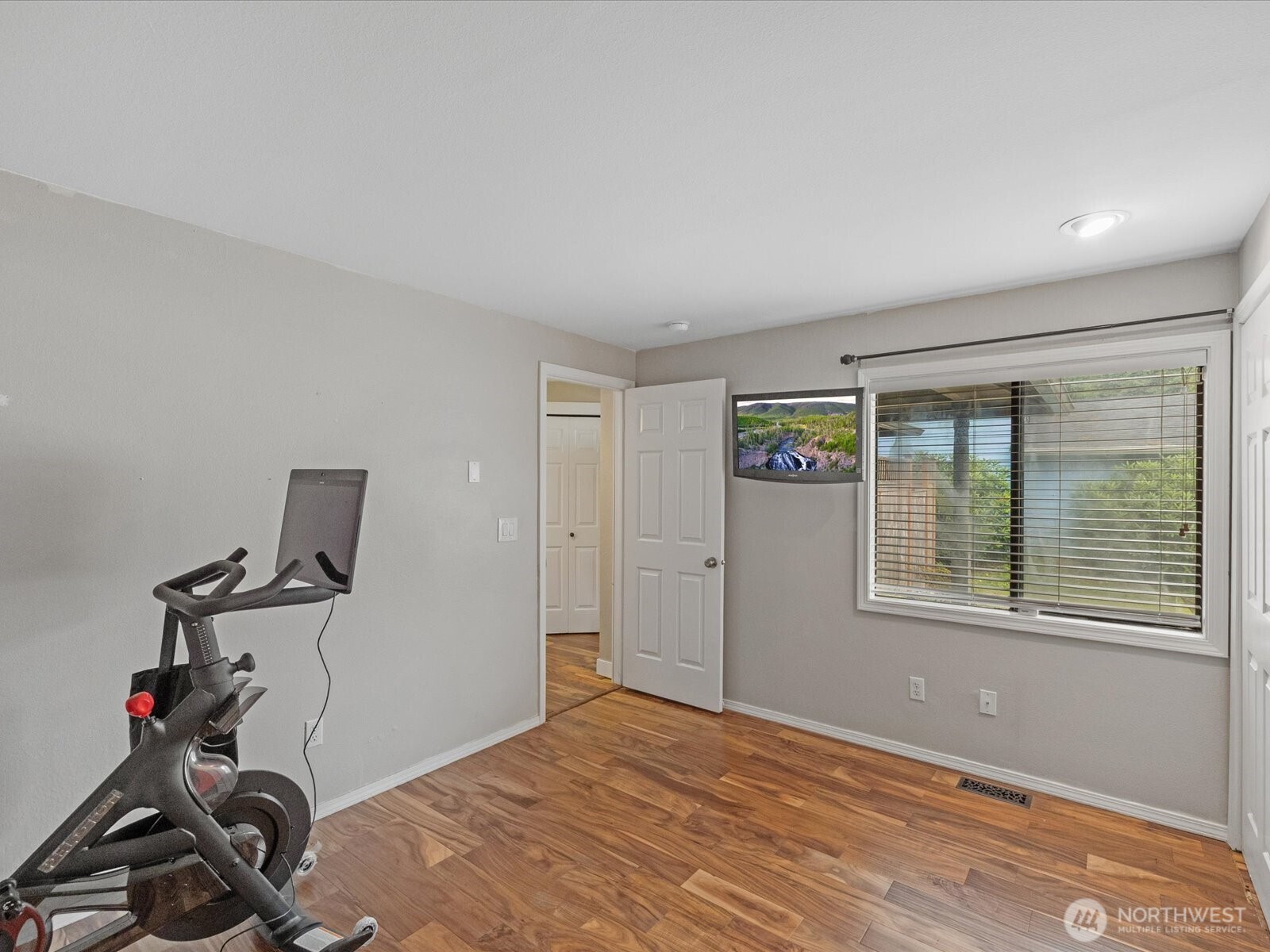1726 174th Place Property Photo 13