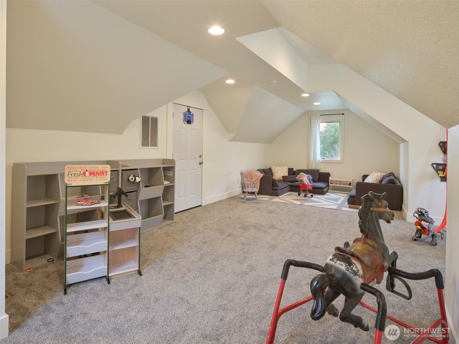 254 Oxbow Road Property Photo 29