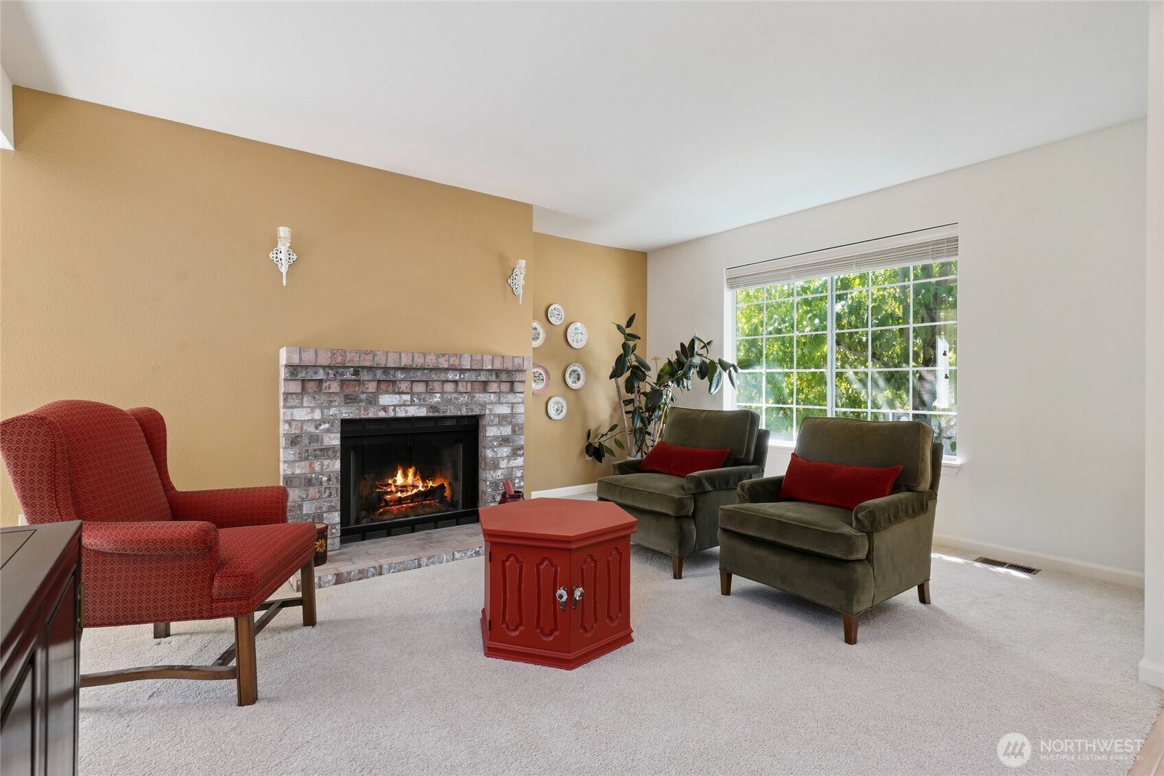 2114 Camas Avenue Property Photo 4