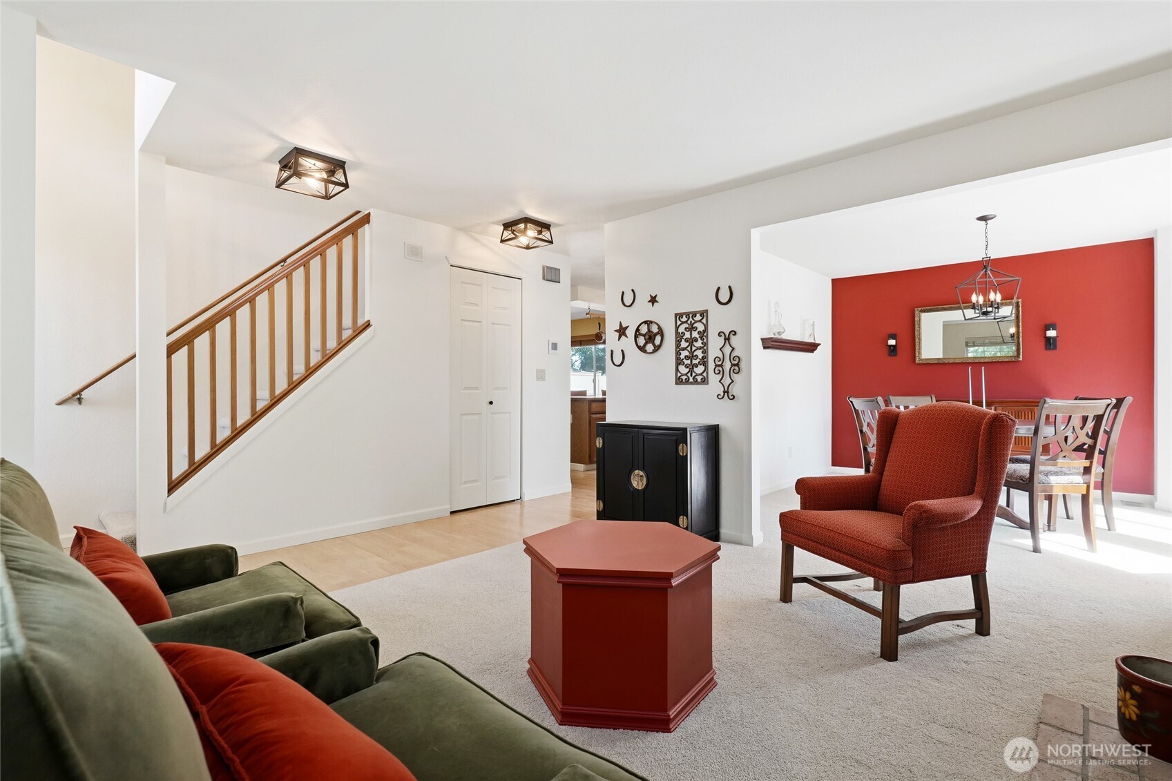 2114 Camas Avenue Property Photo 5