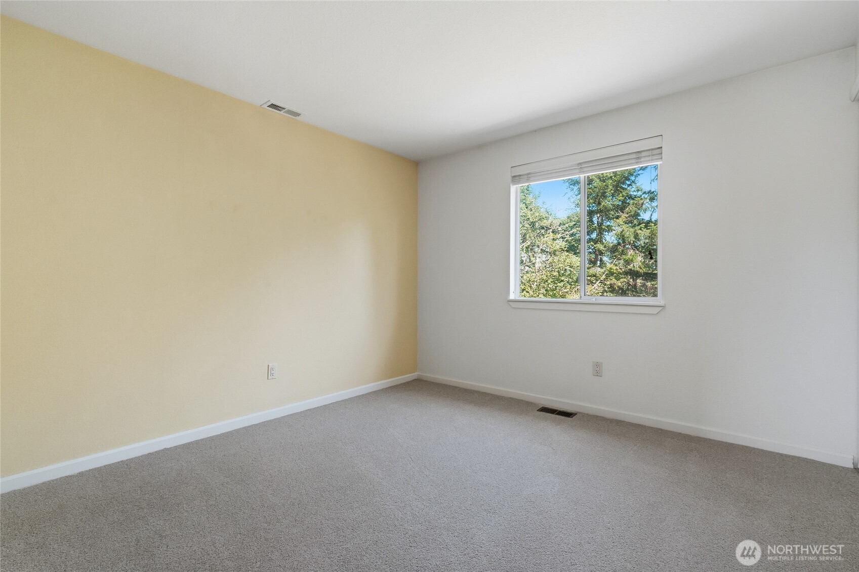 2114 Camas Avenue Property Photo 17