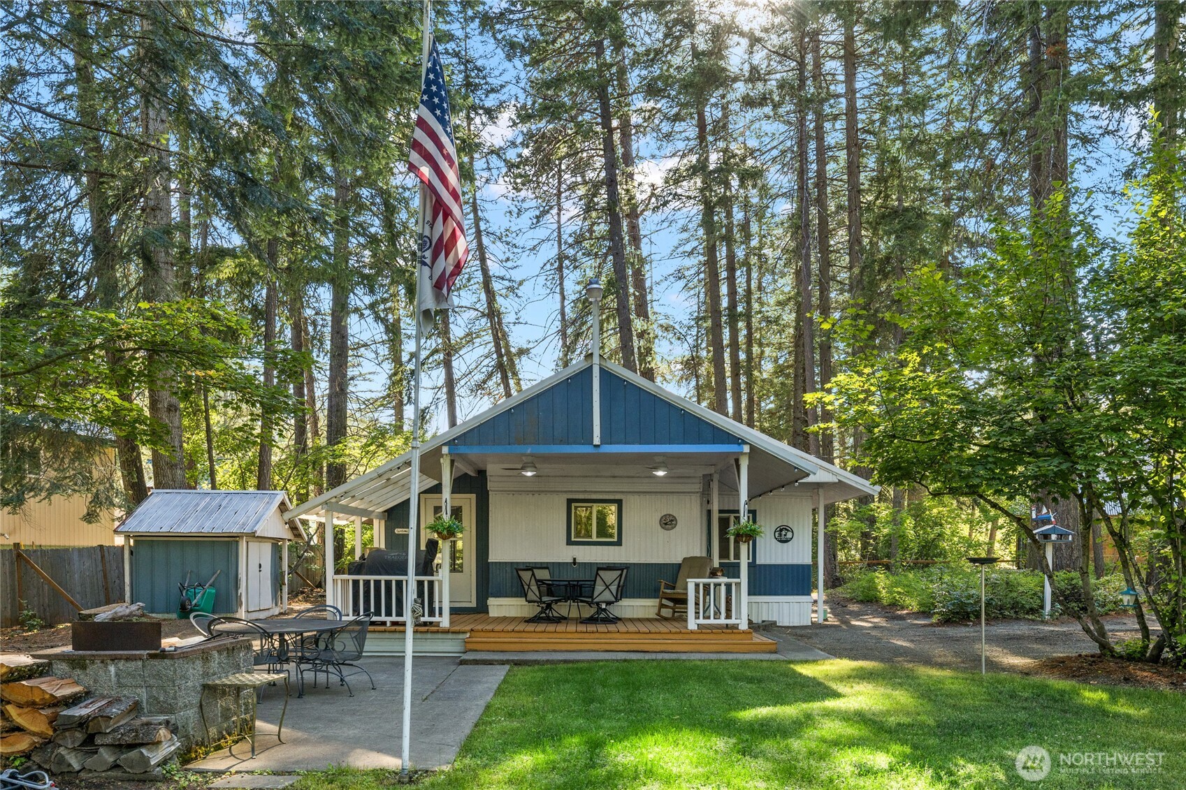 1230 Wapiti Drive Property Photo 3