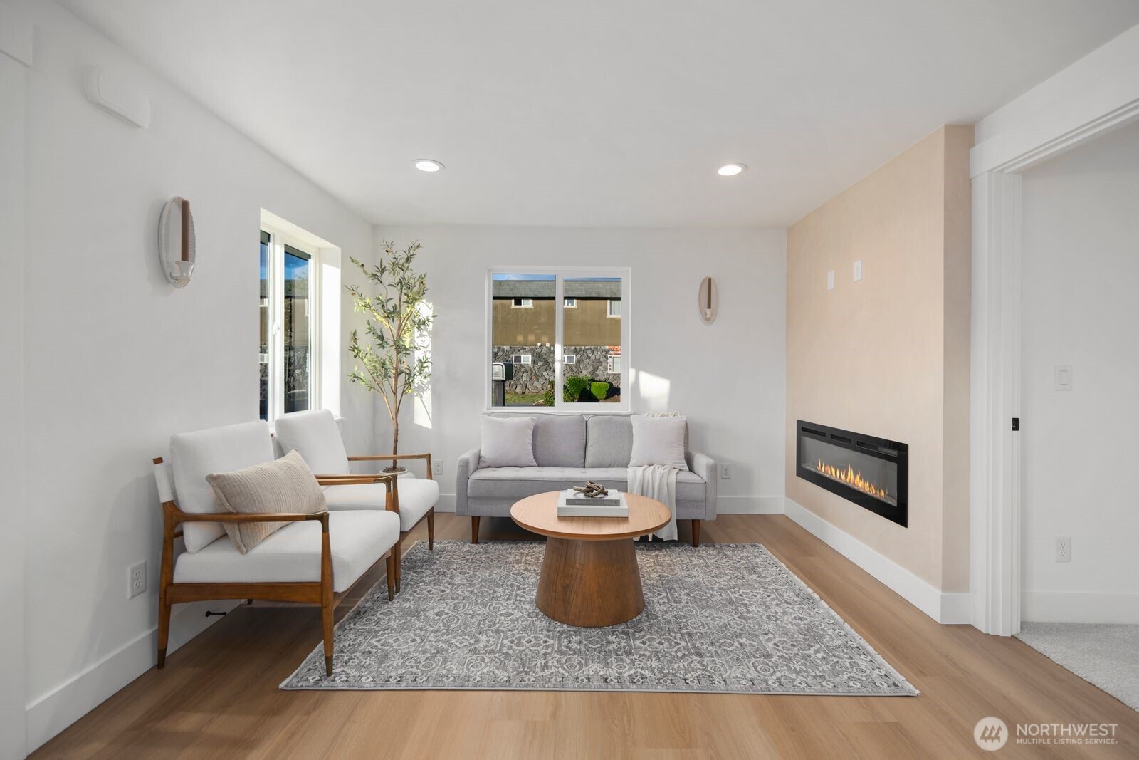 2105 D St Property Photo 4
