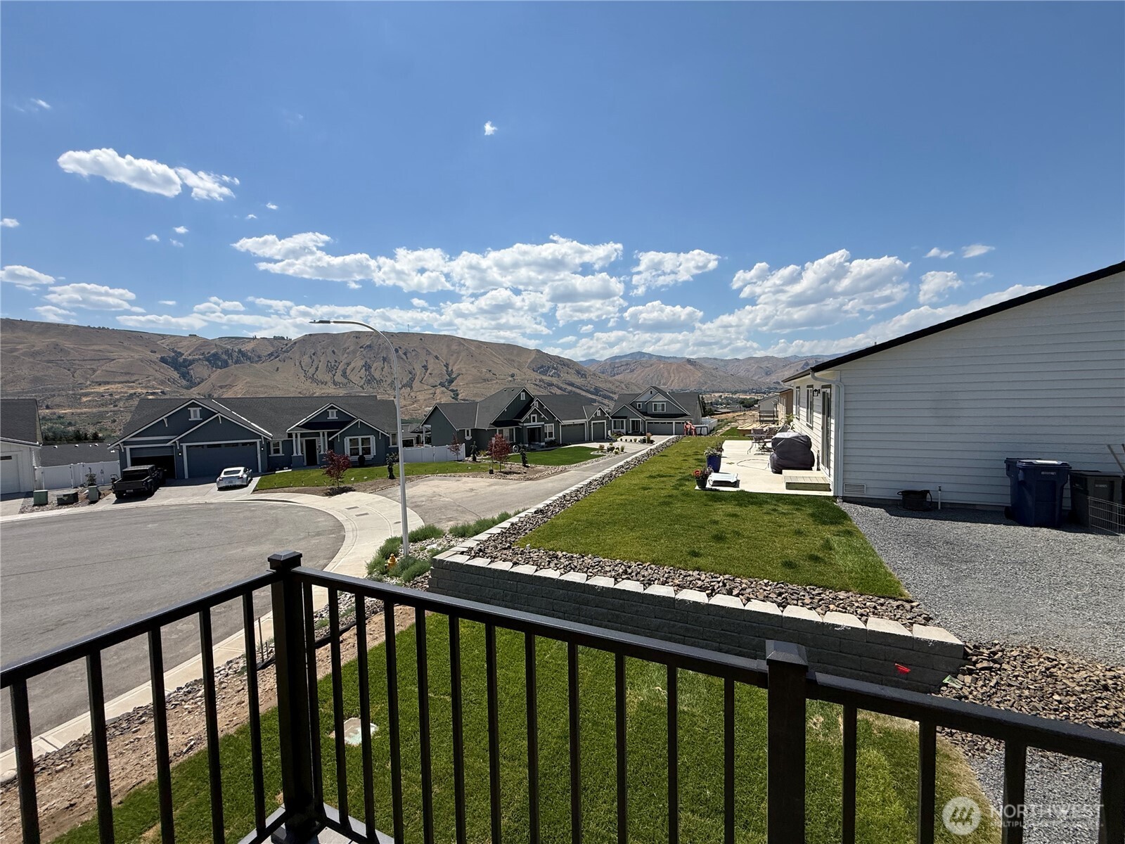1576 6th Street Property Photo 9