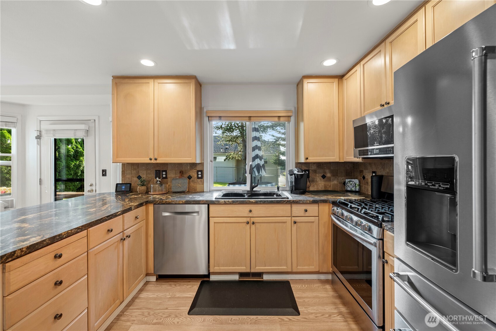 4530 70th Avenue Property Photo 12