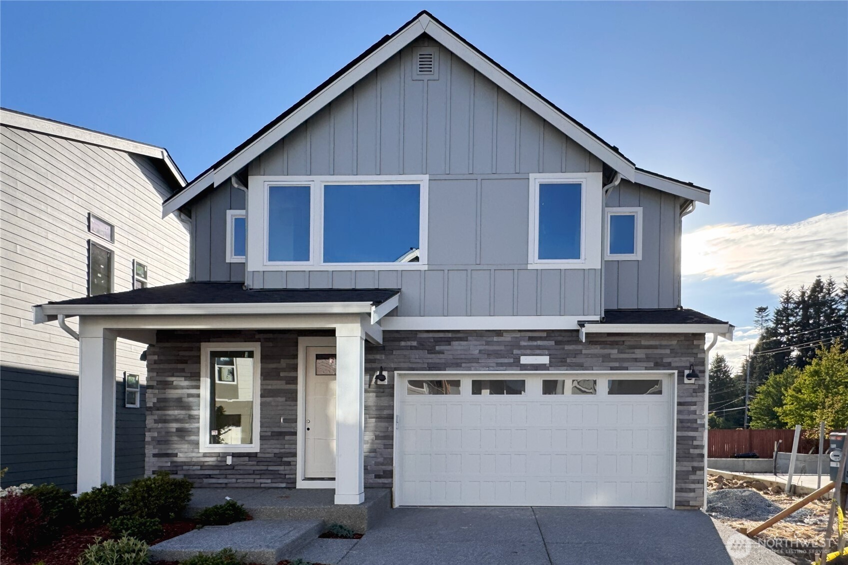 22016 81st Place Property Photo 1
