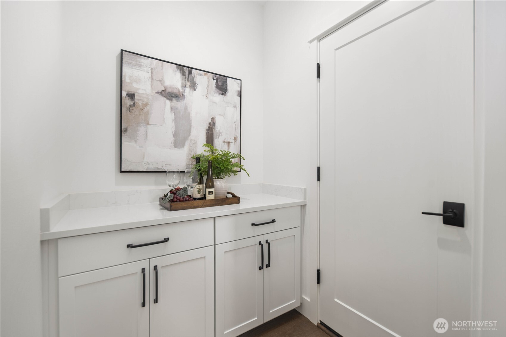 22016 81st Place Property Photo 14