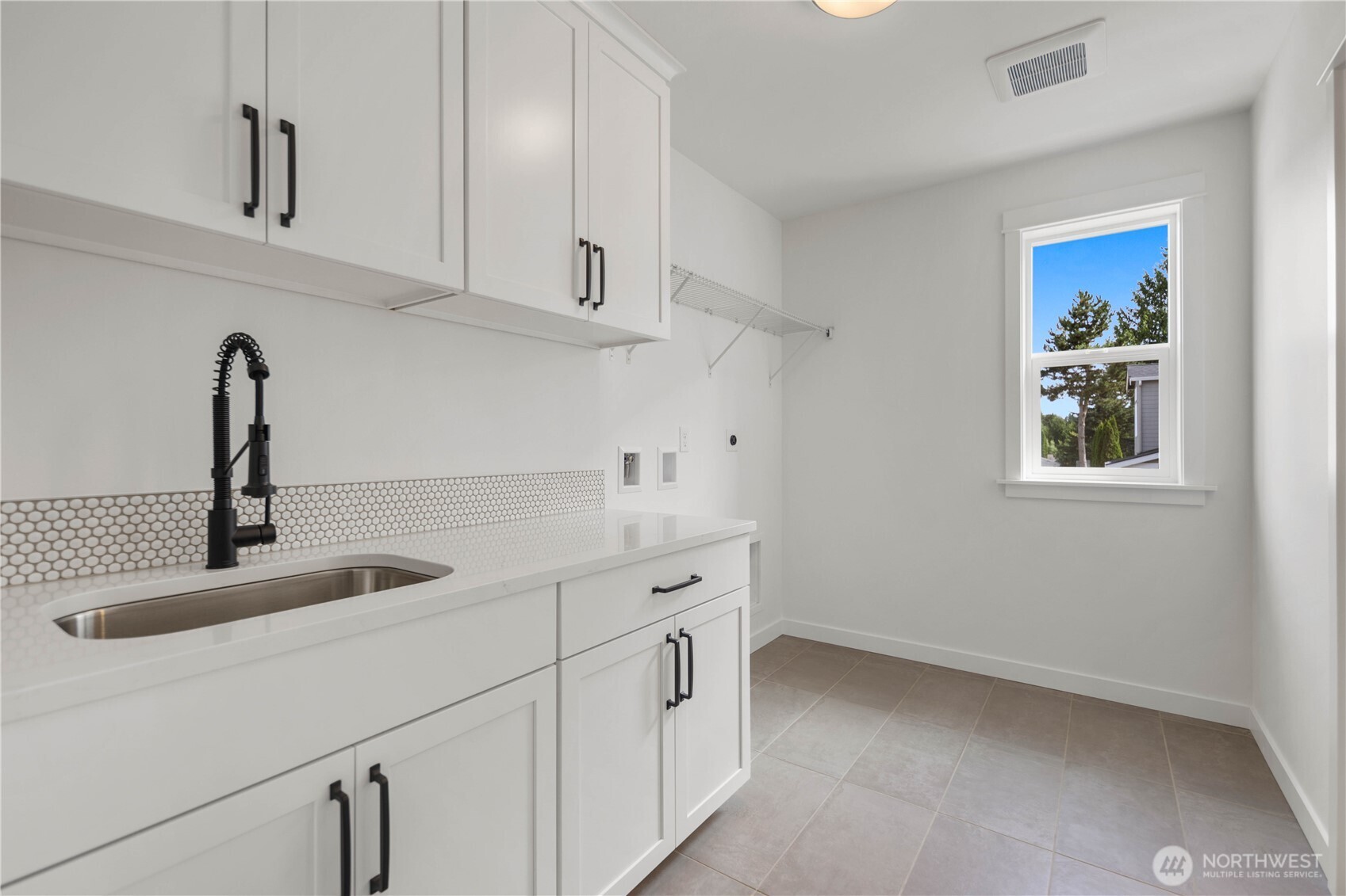 22016 81st Place Property Photo 22