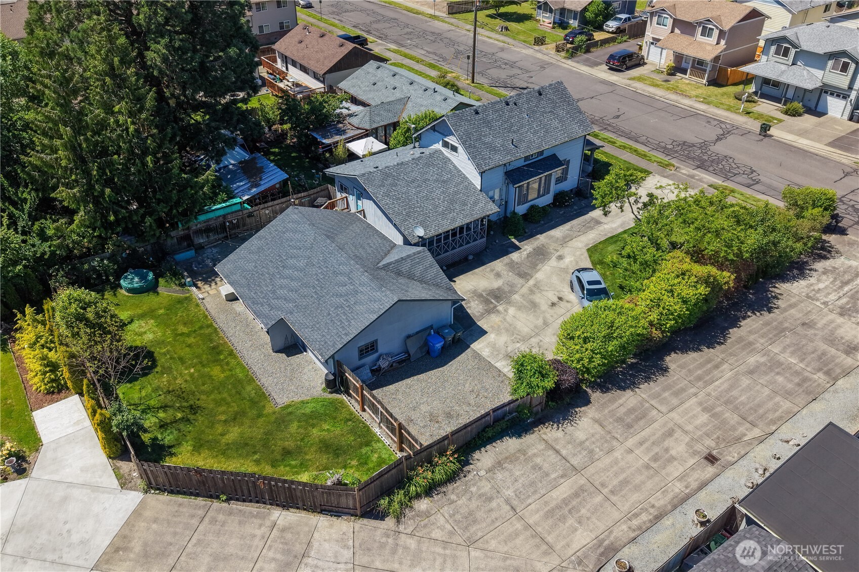 1718 Langdon Street Property Photo 35