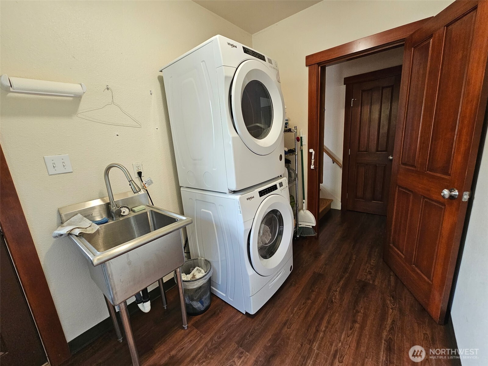 2950 Madrona Drive Property Photo 23