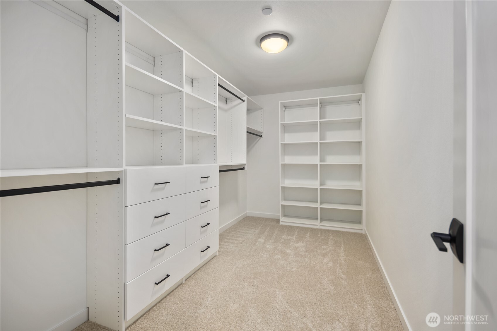 22022 81st Place Property Photo 21