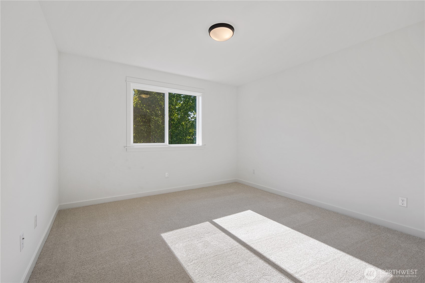 22022 81st Place Property Photo 23