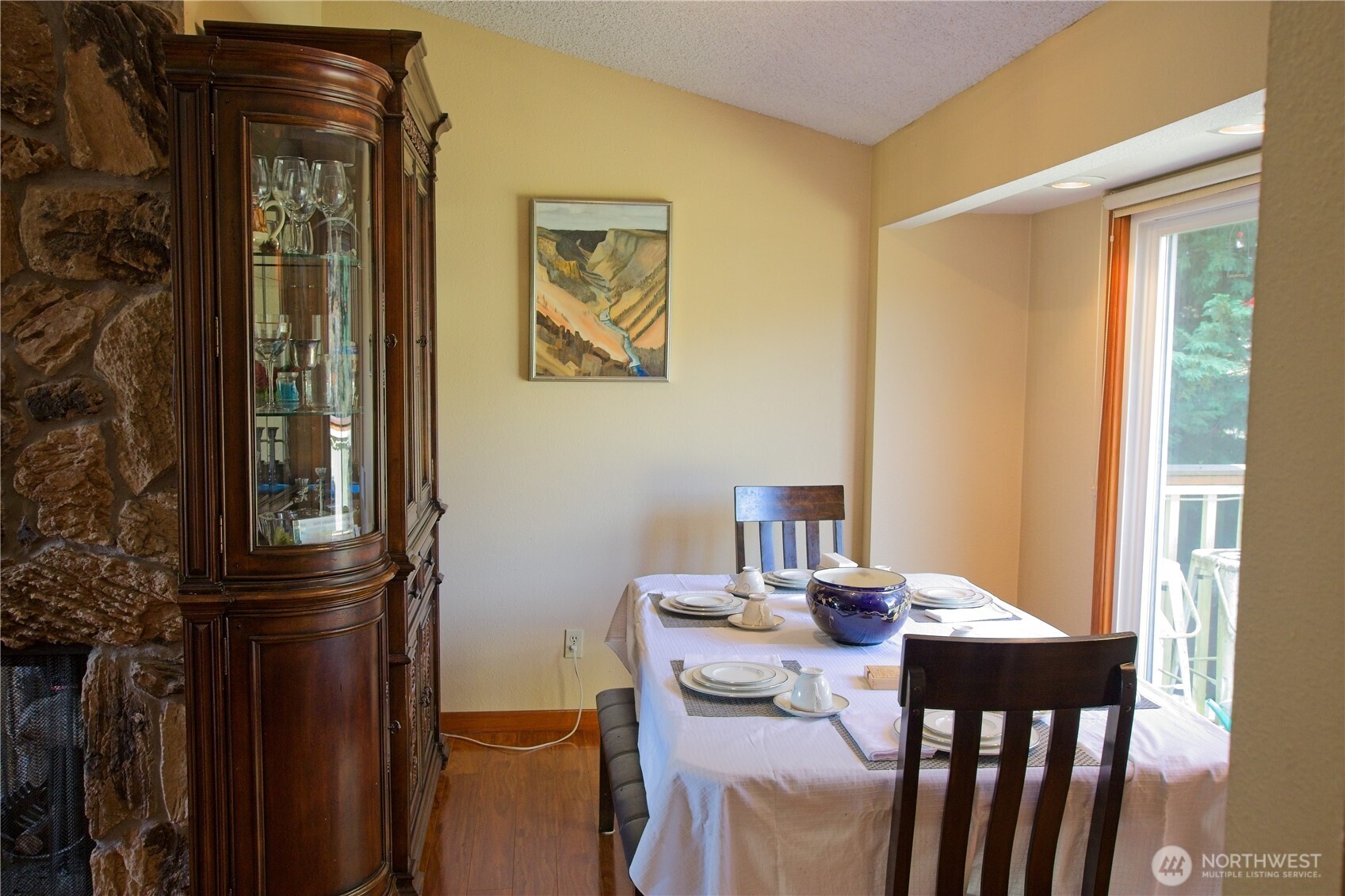 6804 47th Avenue Property Photo 6