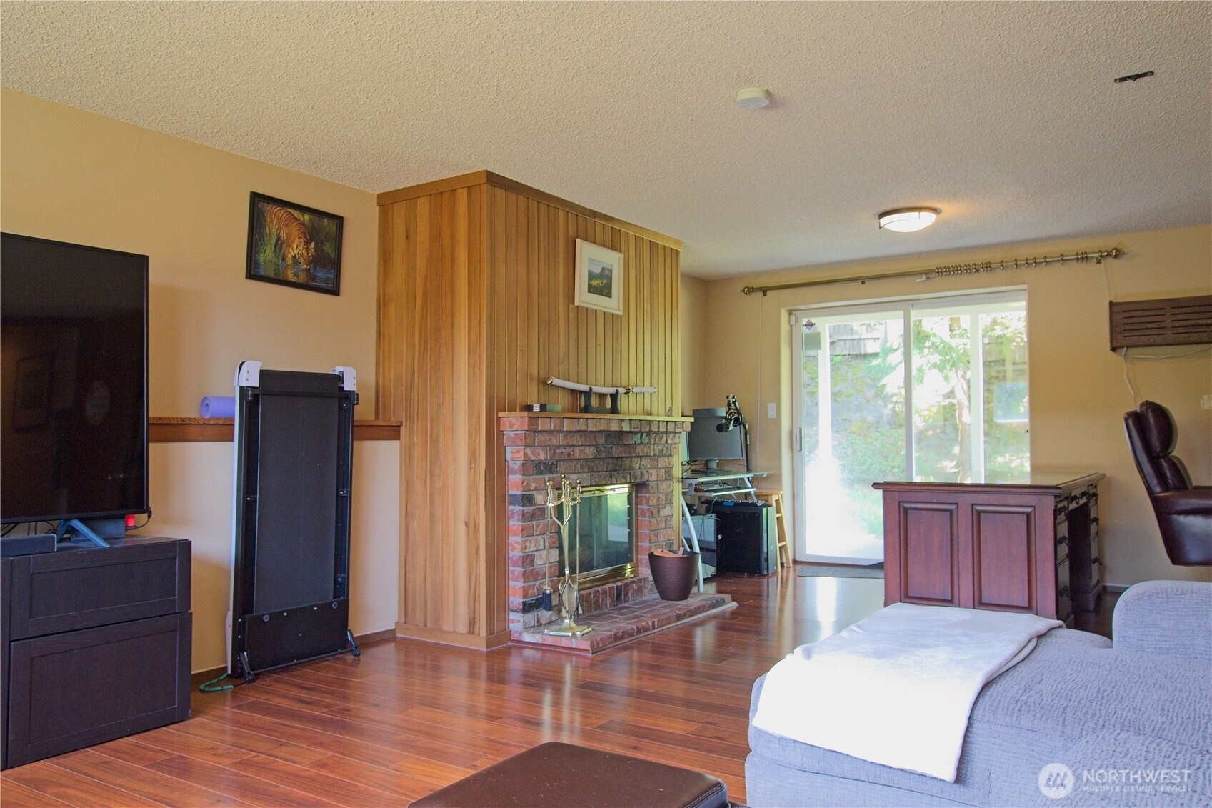 6804 47th Avenue Property Photo 17