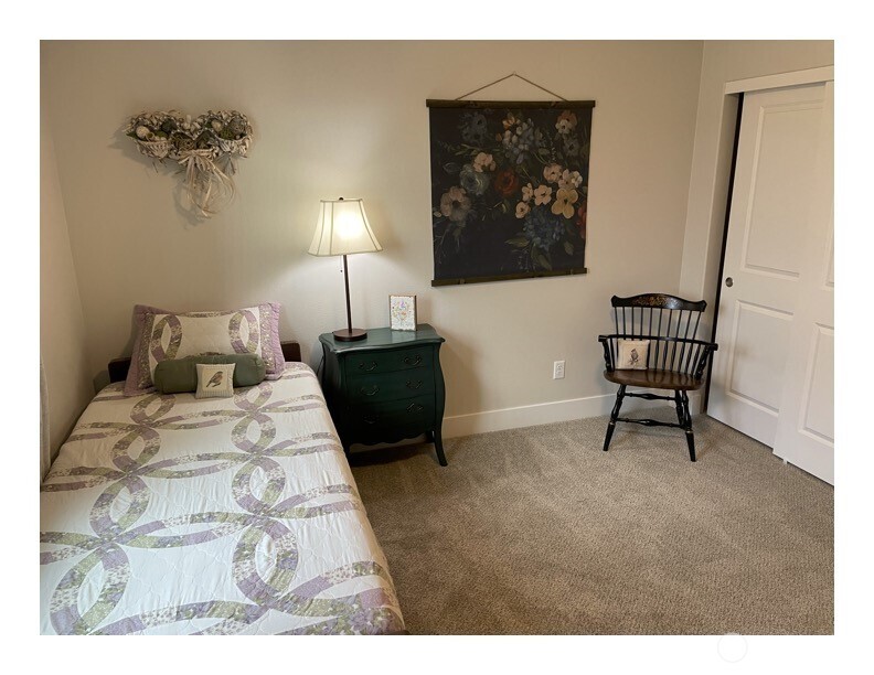 2552319 Property Photo 3