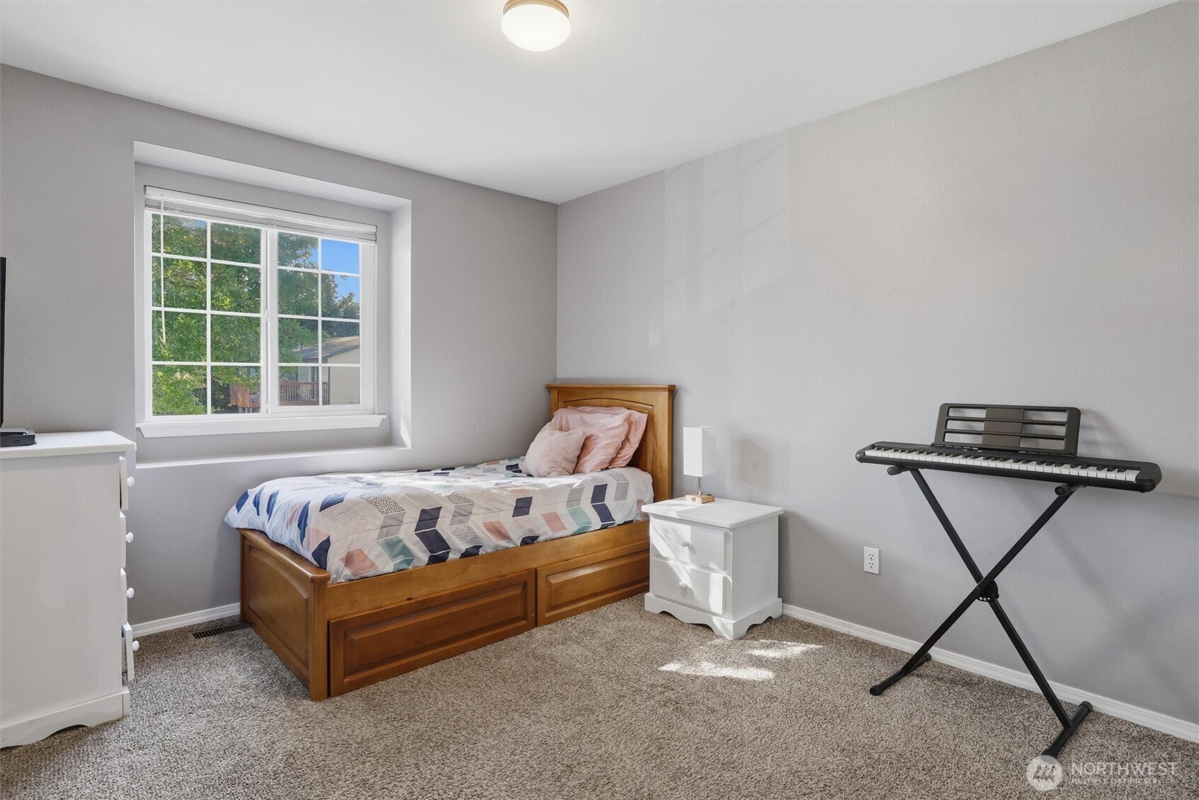 15374 Heintz Avenue Property Photo 18