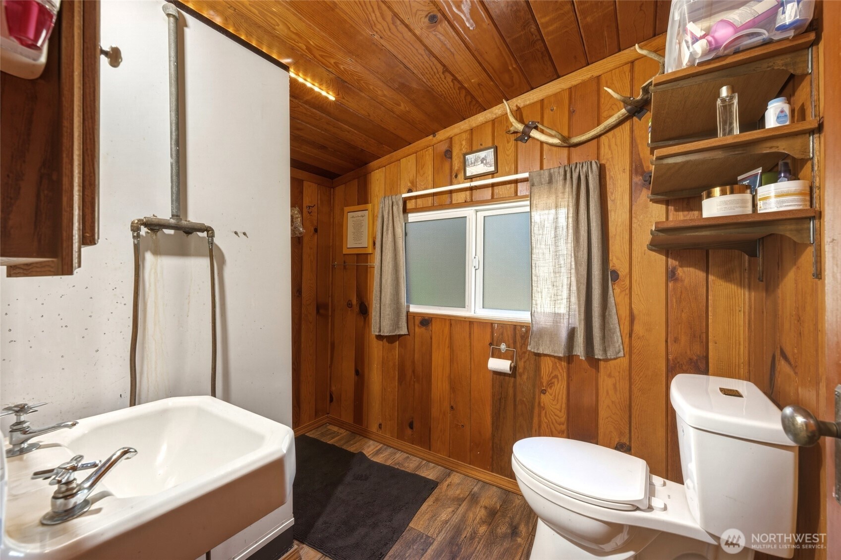 106 109 Mountain Home Park Lane Property Photo 16