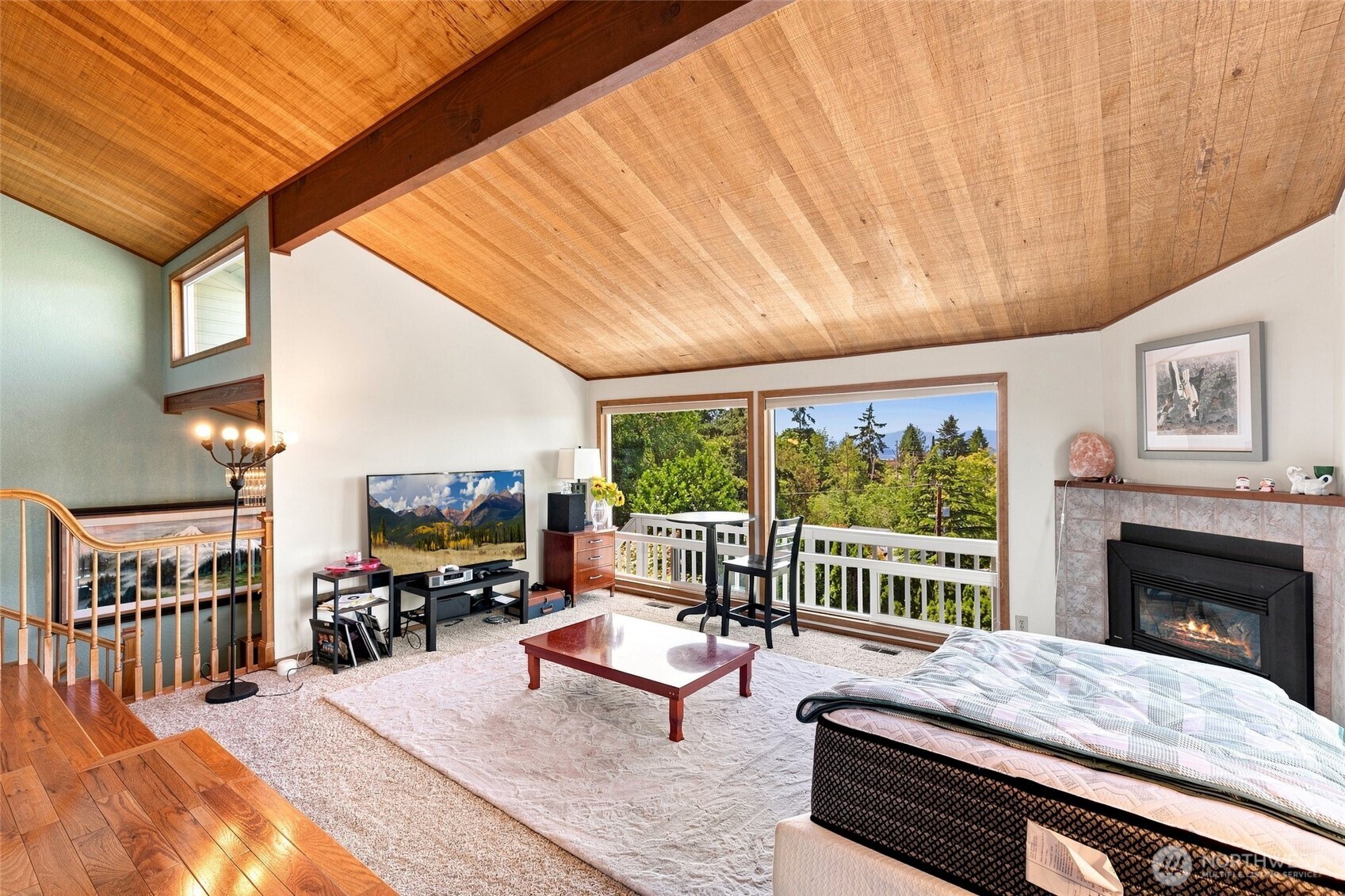 10129 63rd Place Property Photo 2