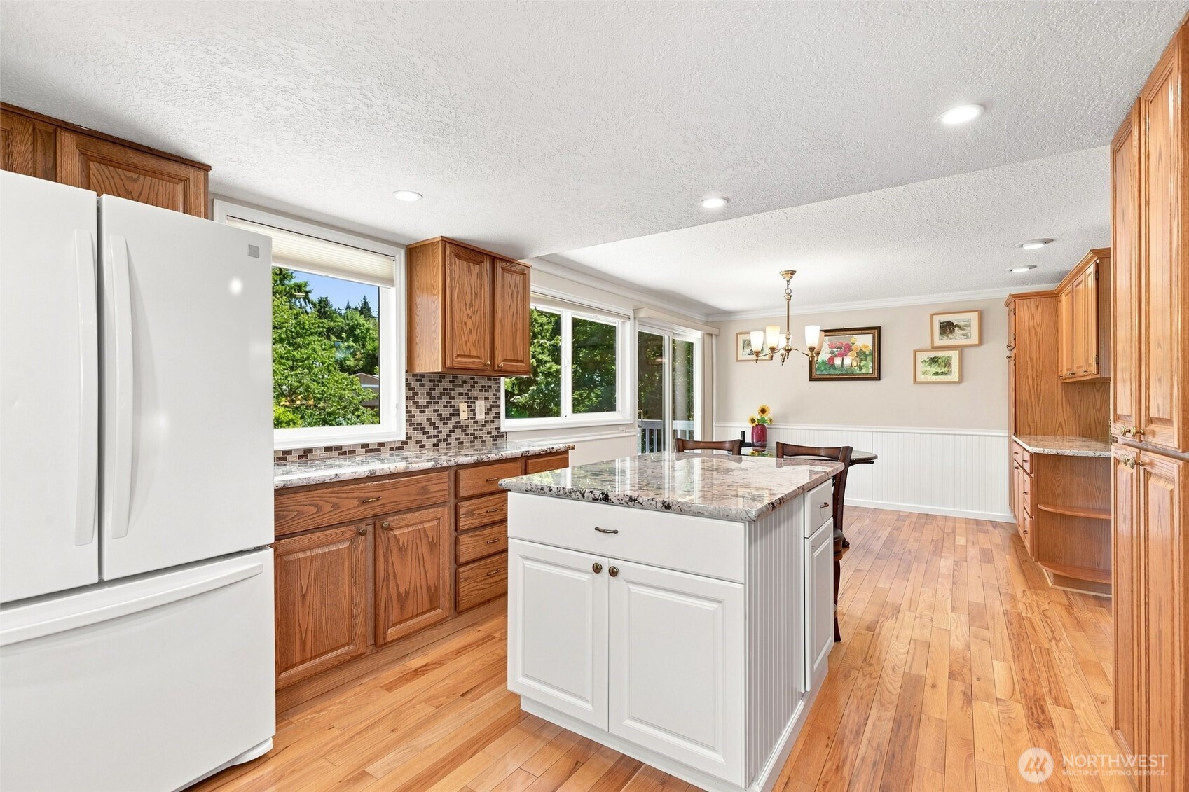 10129 63rd Place Property Photo 7