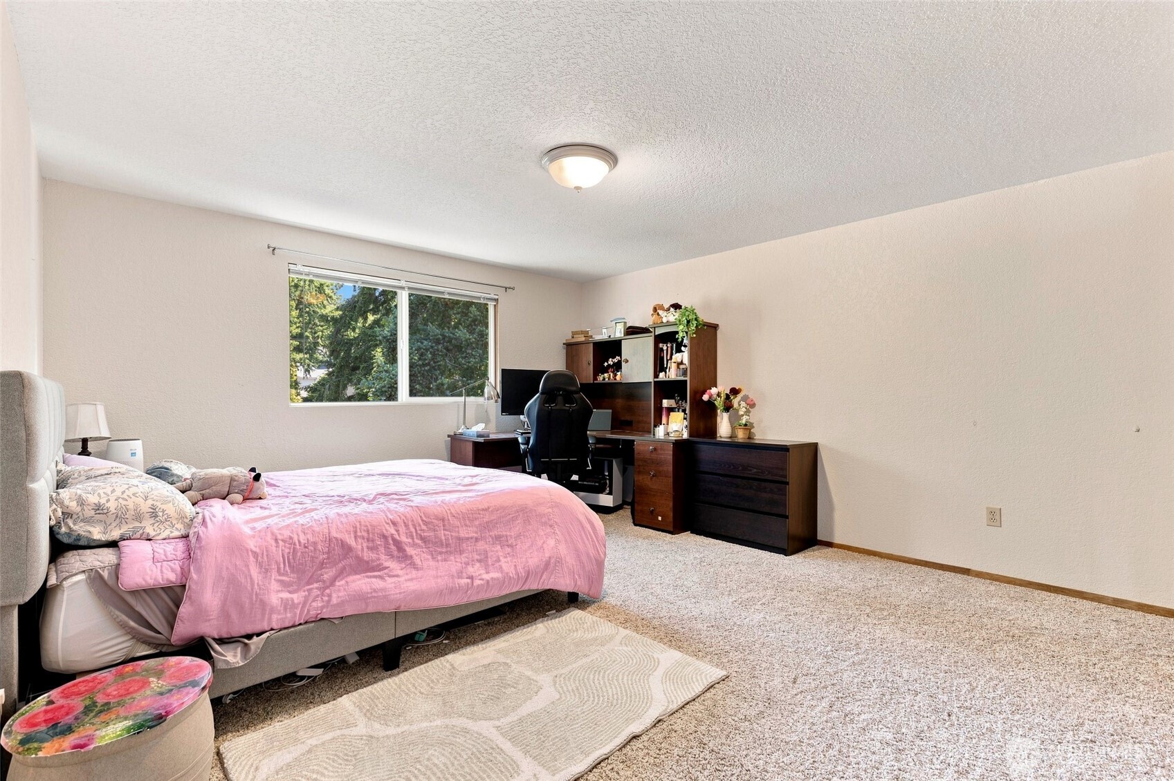 10129 63rd Place Property Photo 11