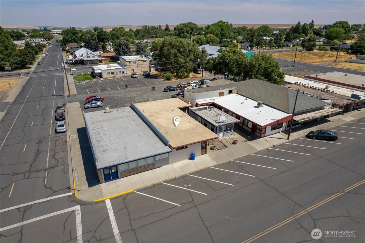 202 S Main Street Property Photo 1