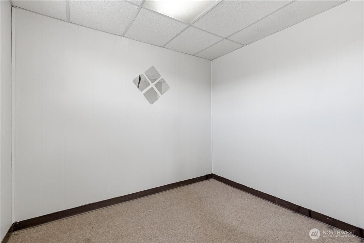 202 S Main Street Property Photo 12