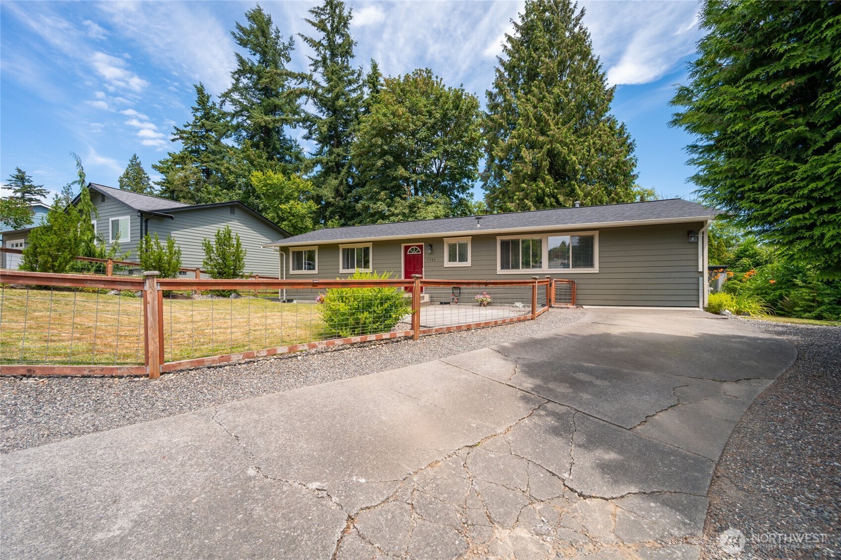 5984 Sunshine Drive Property Photo 3