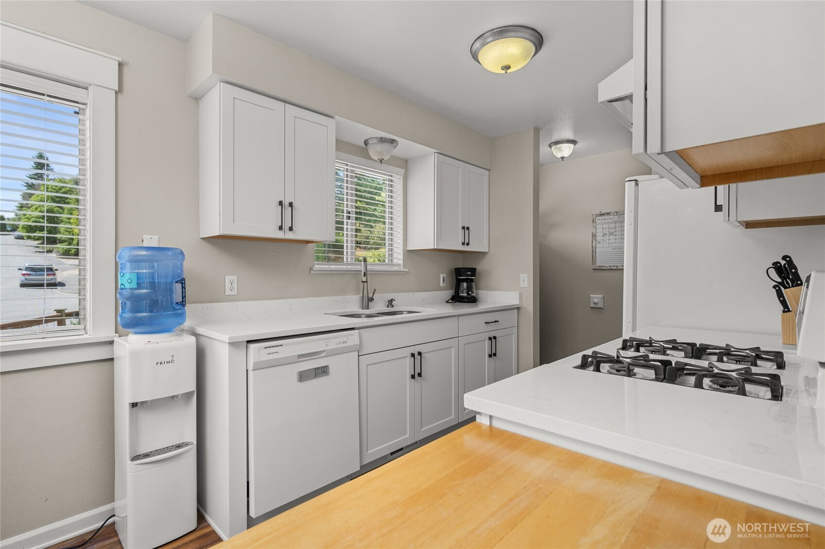 5984 Sunshine Drive Property Photo 10