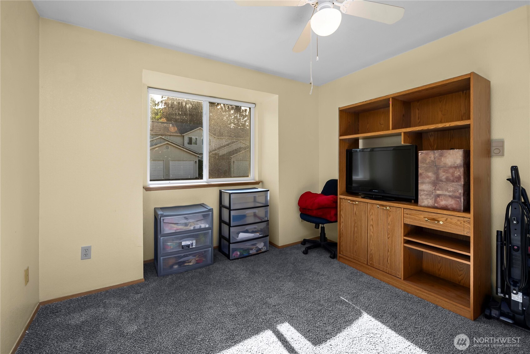 5616 99th Street Ct G Property Photo 18