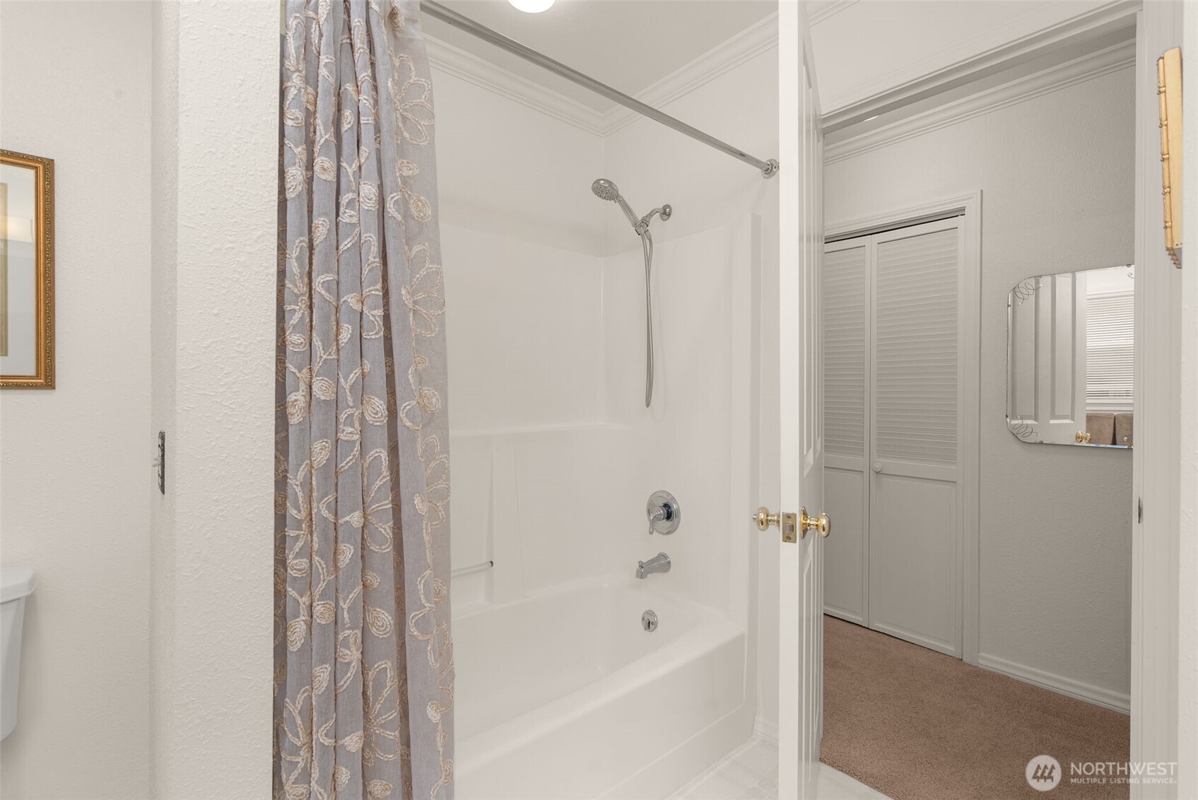 4923 Sunrise Beach Road Property Photo 18