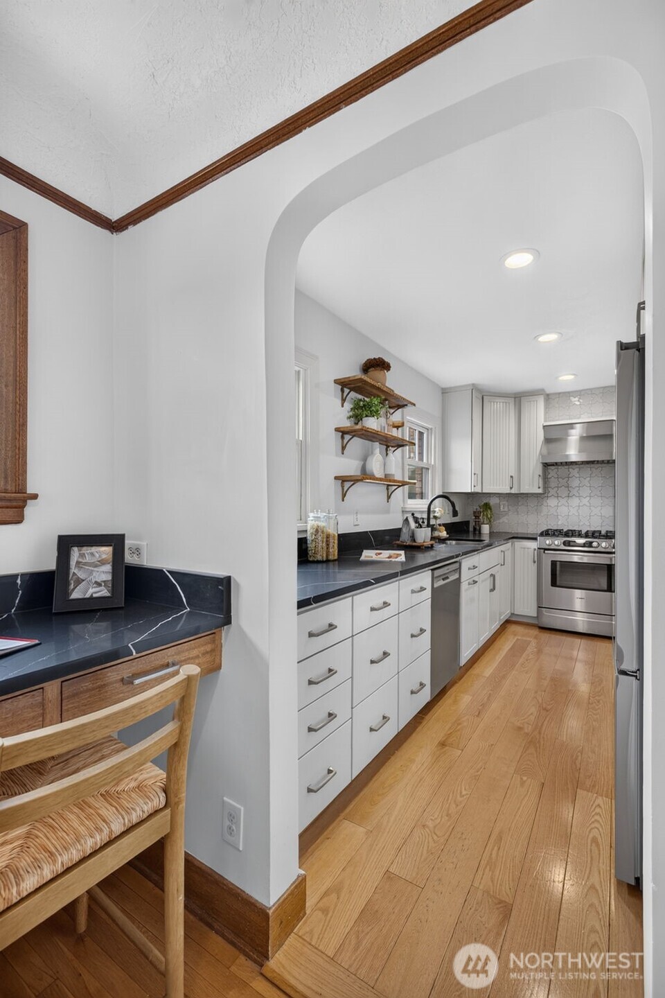 5505 Seward Park Avenue Property Photo 12