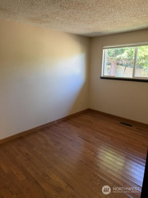 5702 N 14th Street Property Photo 14