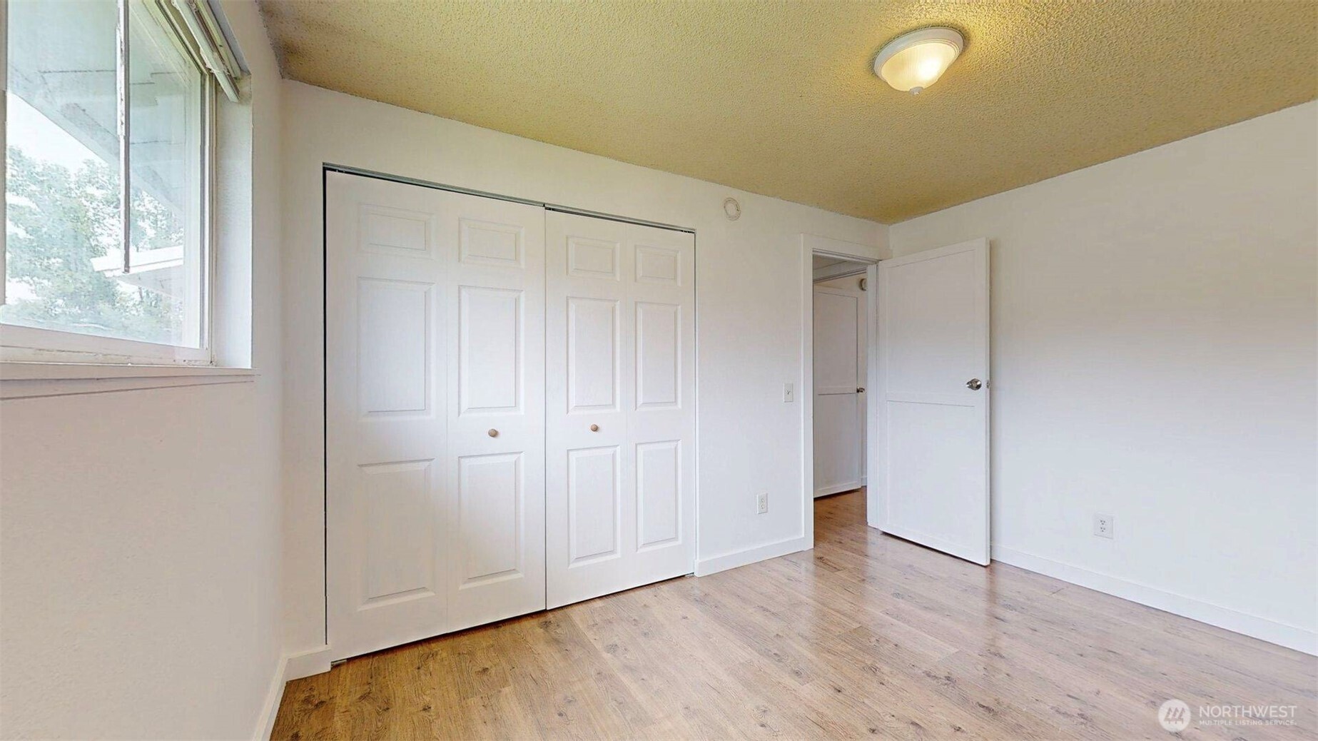 733 Ridge Place Property Photo 20