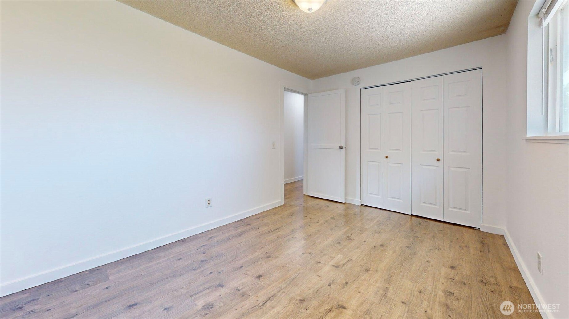 733 Ridge Place Property Photo 21