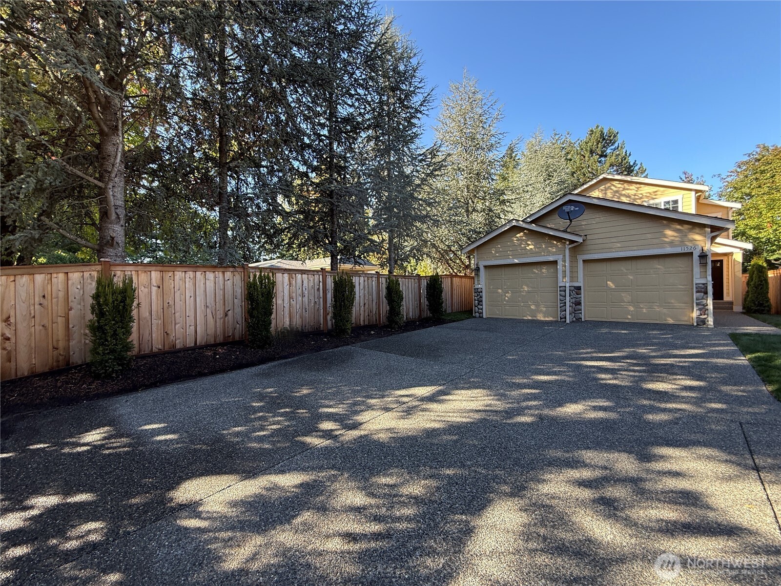 11526 Ne 116th Street Property Photo 8
