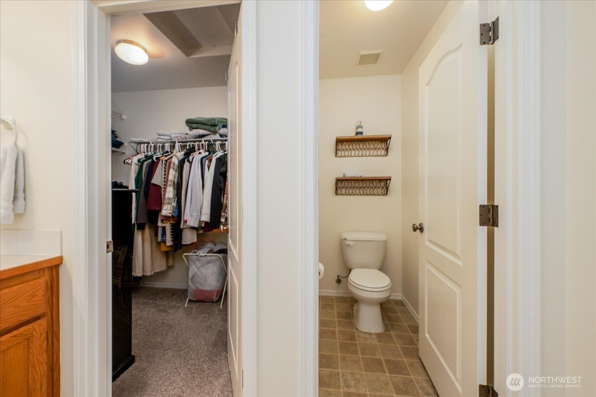 2313 171st Street Property Photo 16