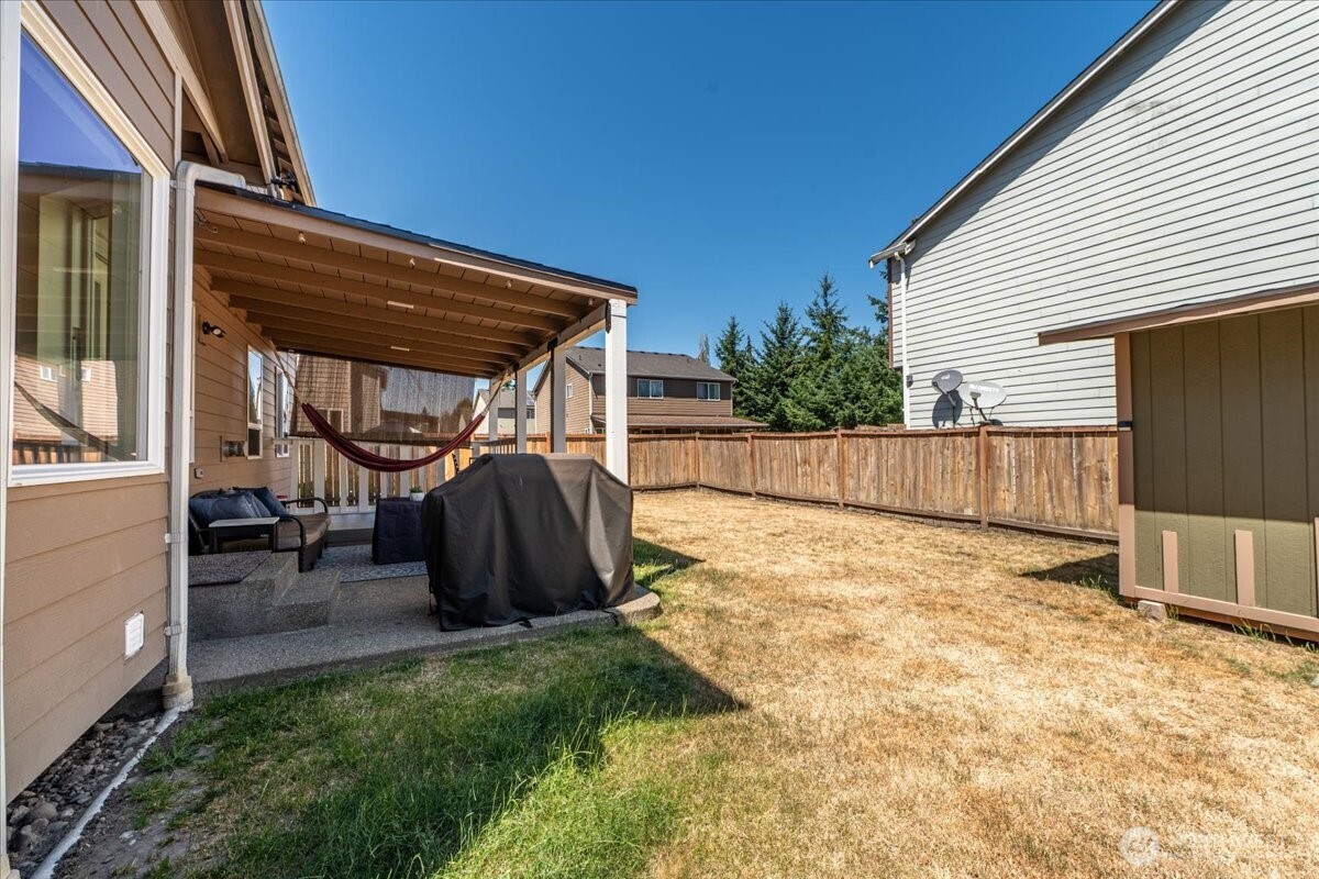 2313 171st Street Property Photo 29