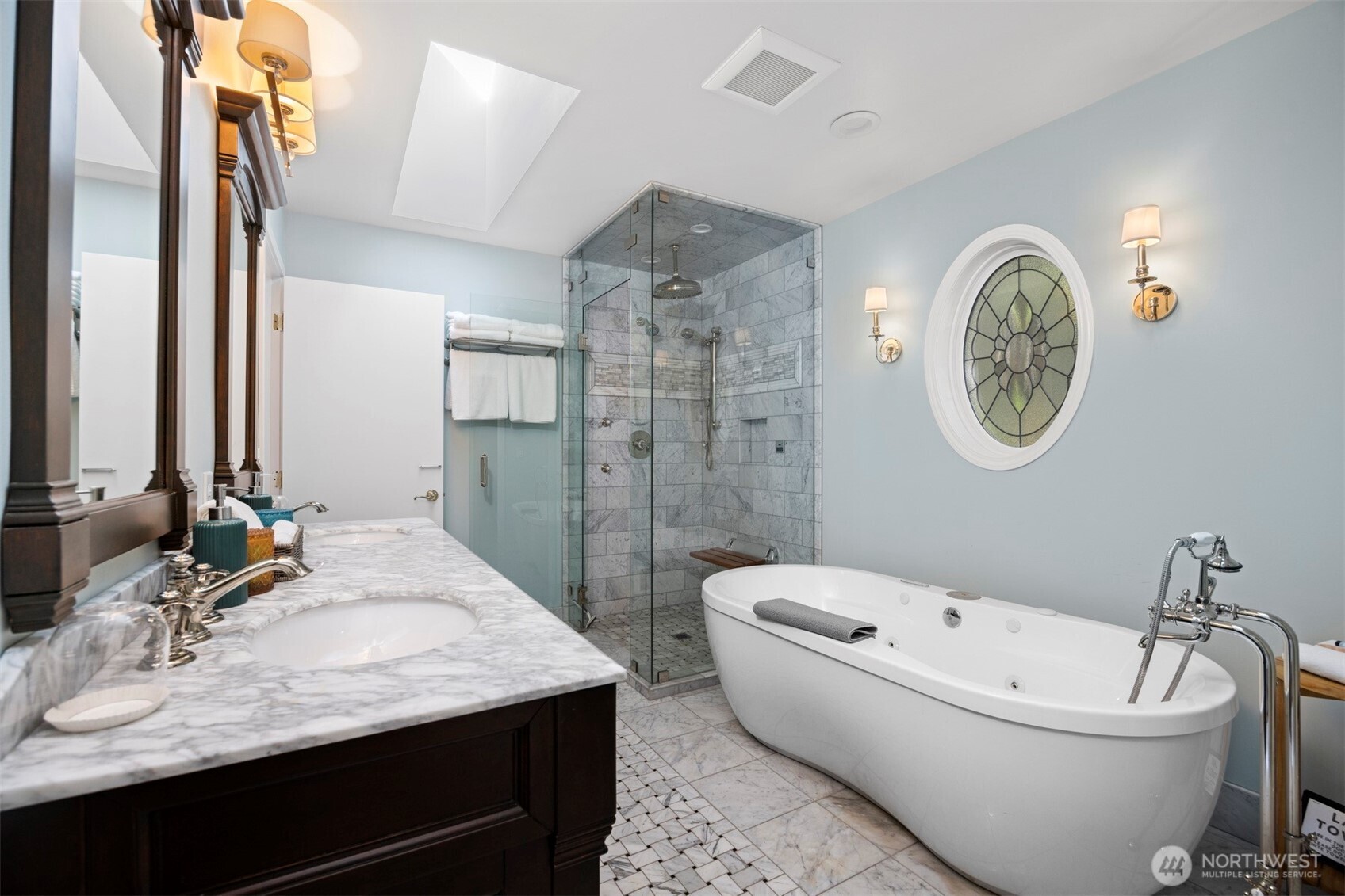 2141 Northshore Road Property Photo 7